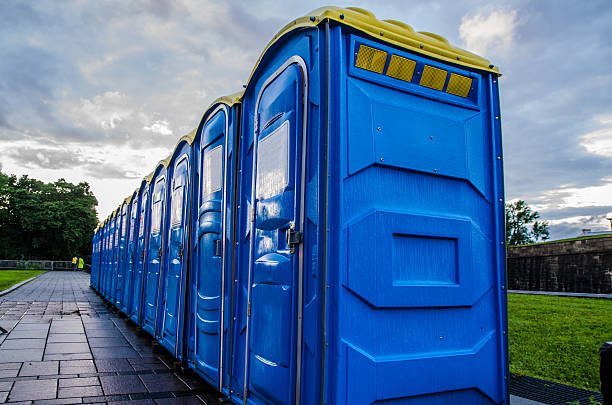 Portable Toilet Options We Offer in Oak Hills, CA