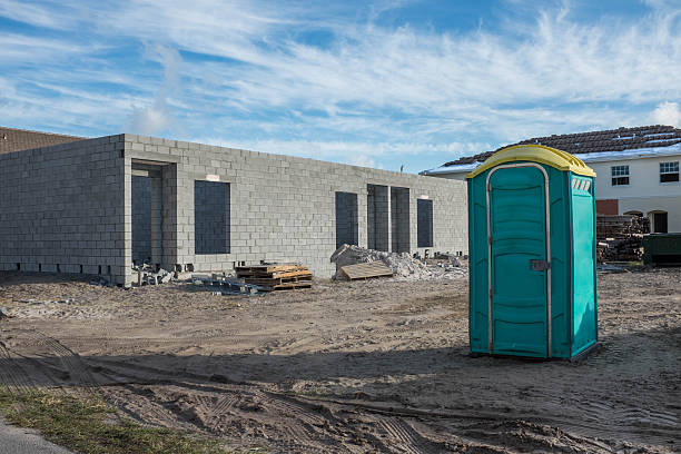 Portable bathroom rental in Oak Hills, CA